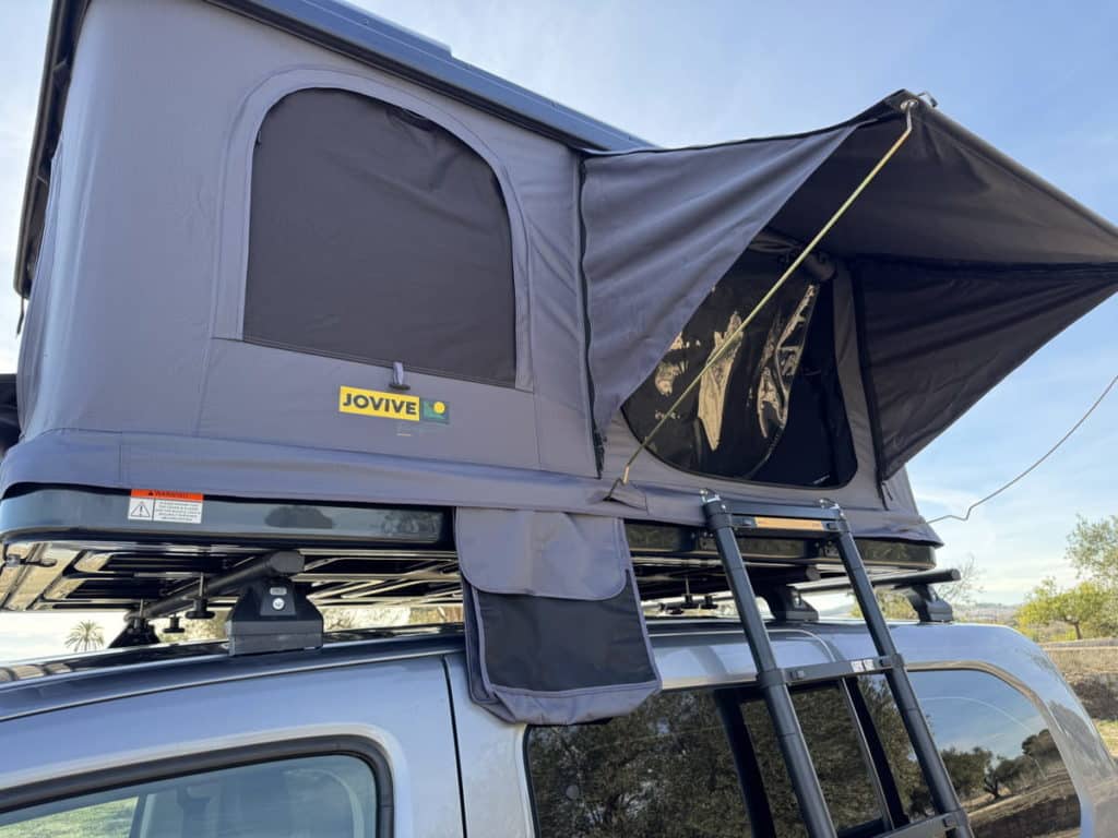 ¿Es legal dormir en una tienda de techo en España? - jovive