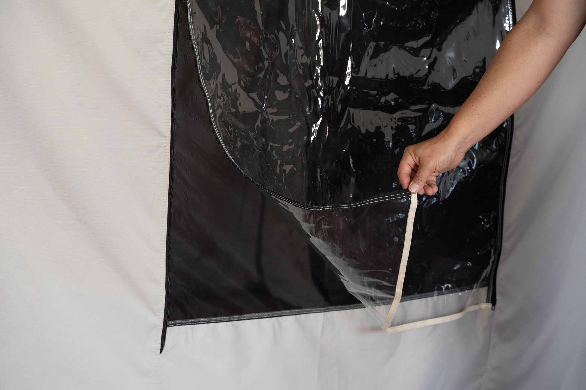 Jovive -Markise -Gehäuse