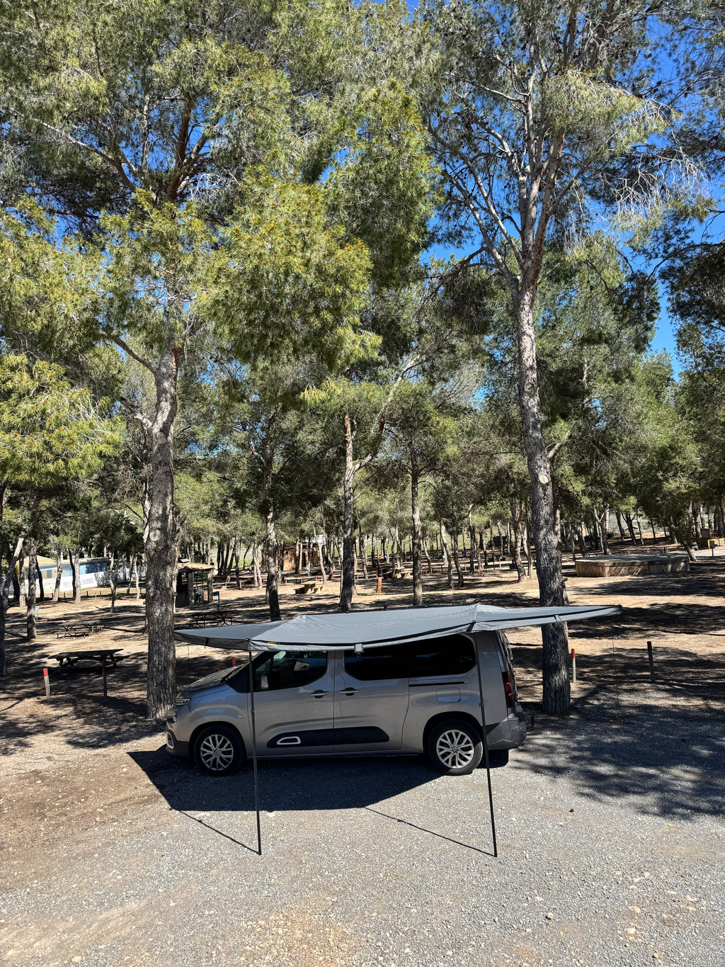 Chiusura per tendalino 180 per auto Jovive