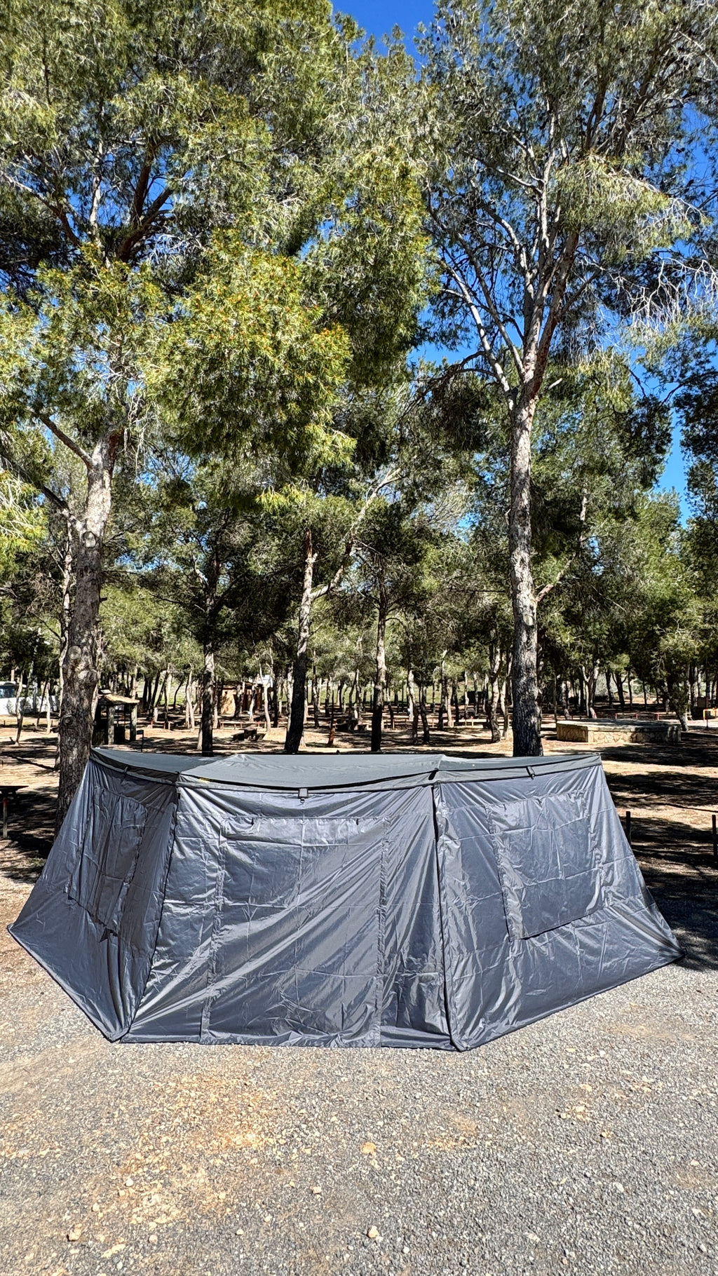 Chiusura per tendalino 180 per auto Jovive